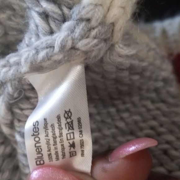 Bluenote Sweater - Picture 6 of 6